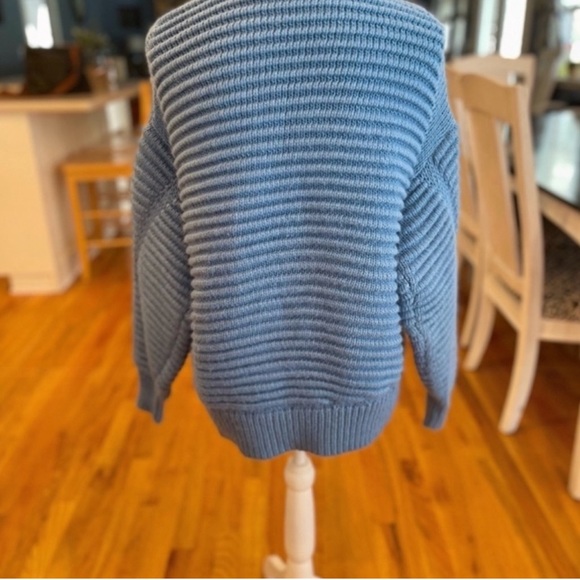 H&M blue heavy knit bulky wool blend sweater - Picture 5 of 7